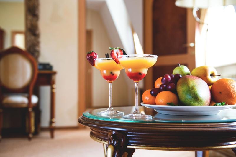 Junior Suite image 2