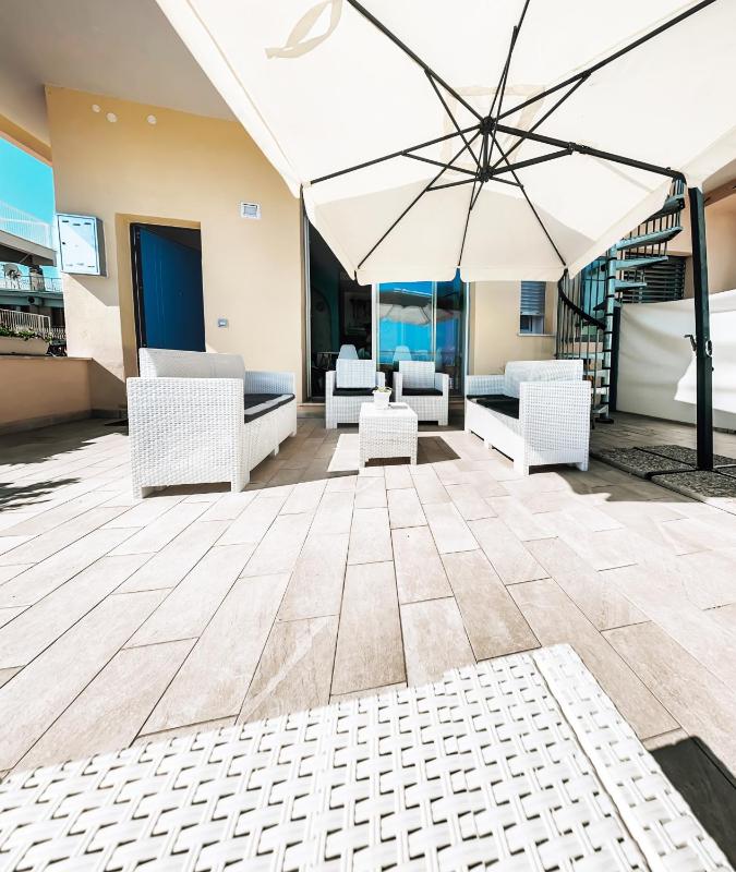 La terrazza dei colori - image 17