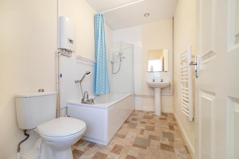 Apartment image 2