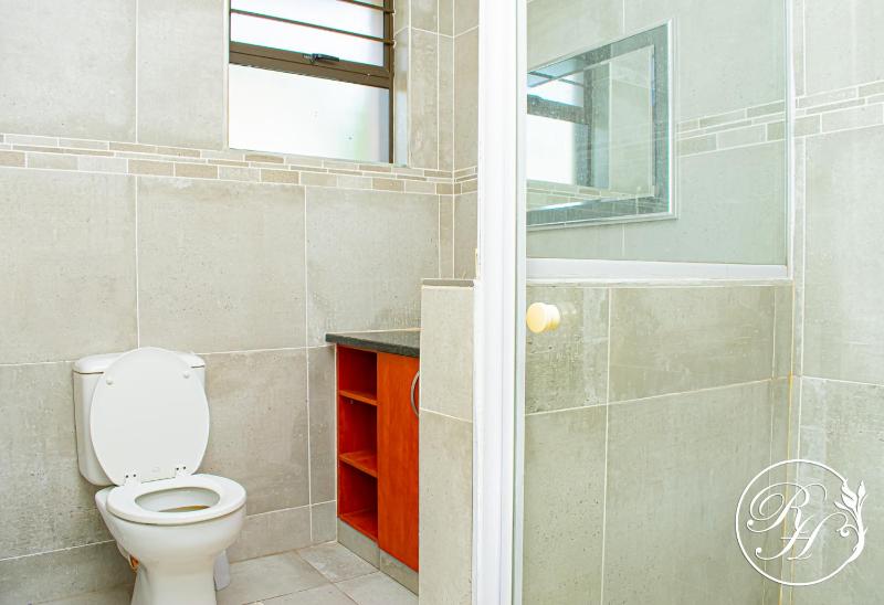 Roseland House Self Catering - image 5