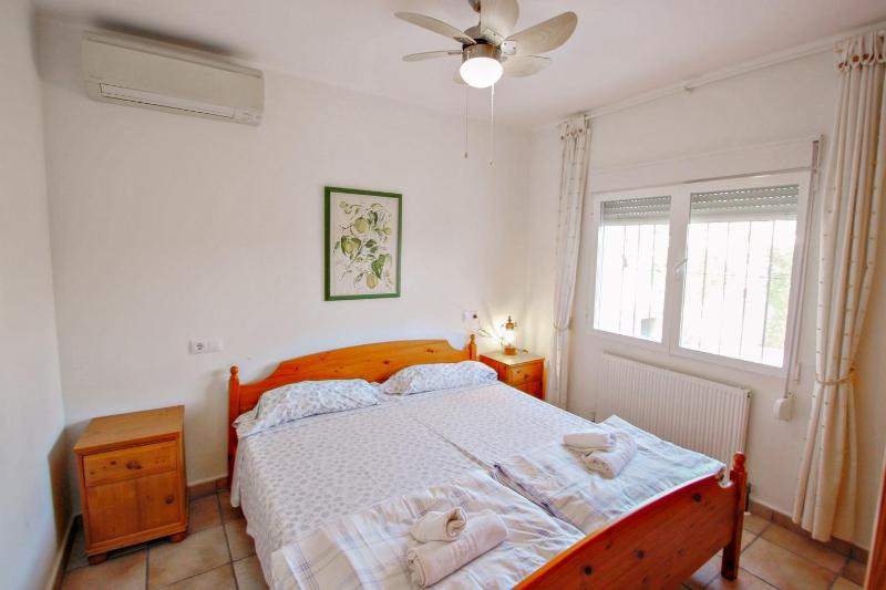 Paula-3 - holiday home with private swimming pool in Moraira - image 23