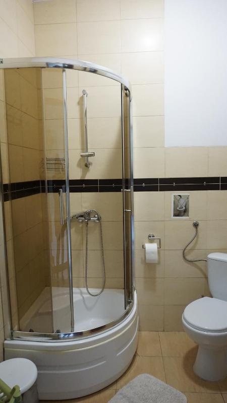 Twin Room image 2