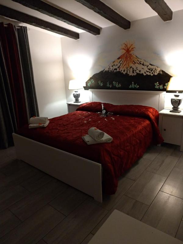 Double Room image 3