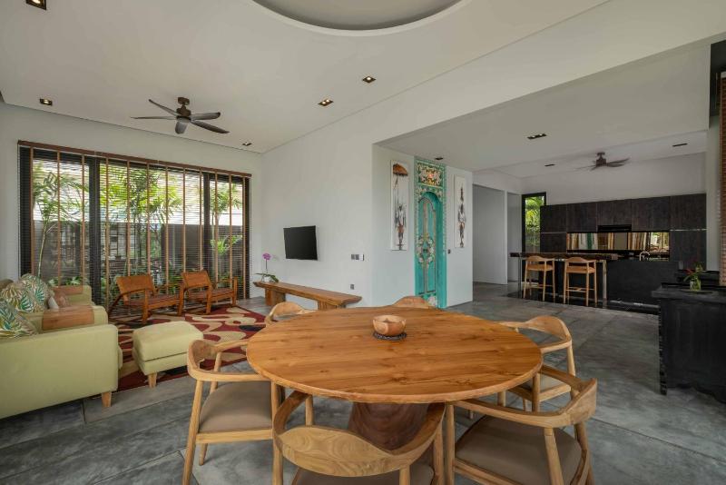 Cahaya Villa Canggu By Island Escape - image 14