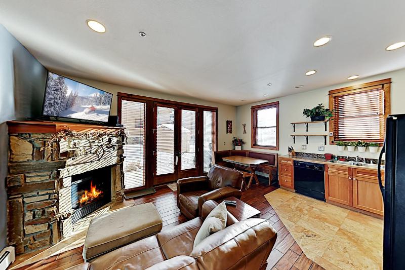 Two-Bedroom Townhouse image 1