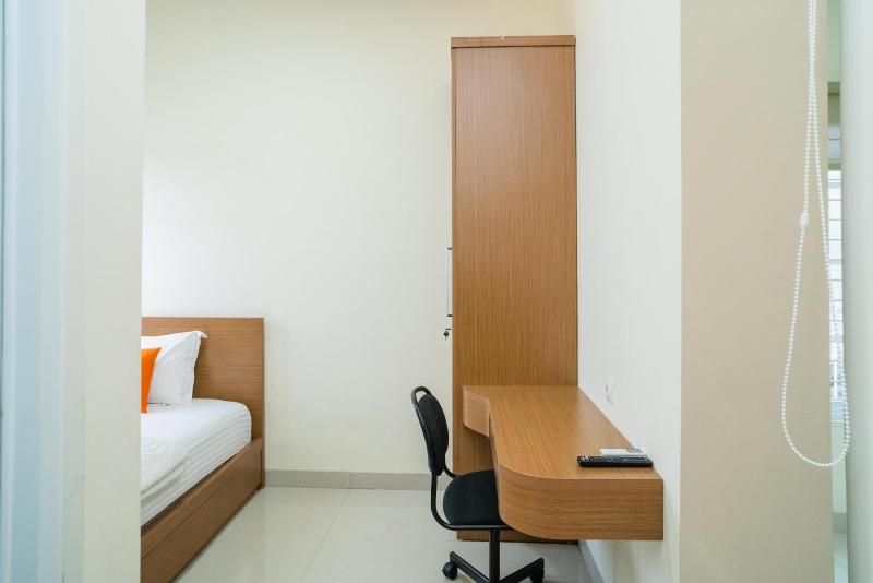 KoolKost Syariah near Jl Pajajaran Bogor - image 20