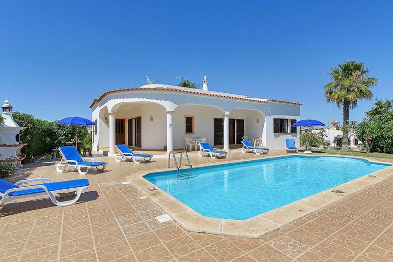 Three-Bedroom Villa image 1