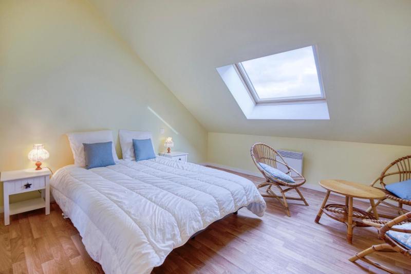 Three-Bedroom House image 2