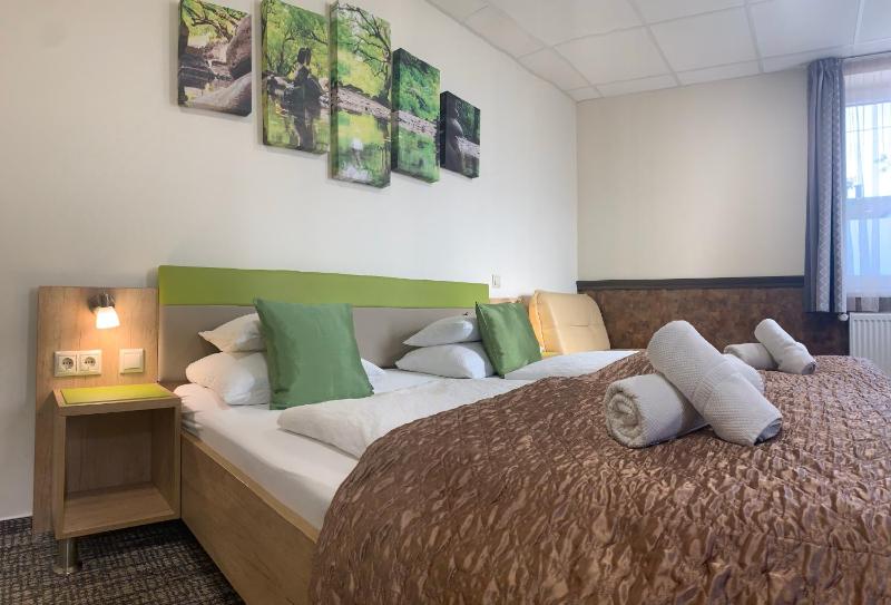 Double Room with Private Bathroom image 3