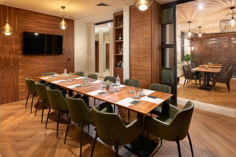 Time Boutique Hotel - image 3