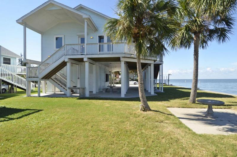 Holiday Home image 1