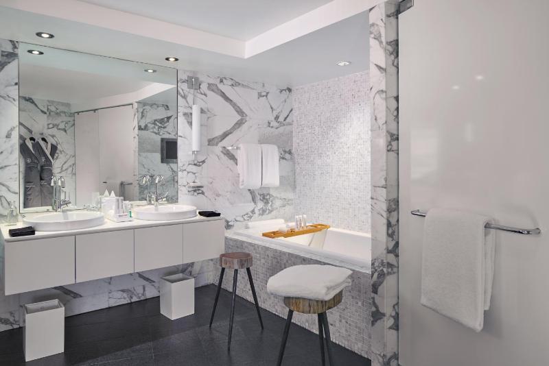 The Dupont Circle Hotel - image 5