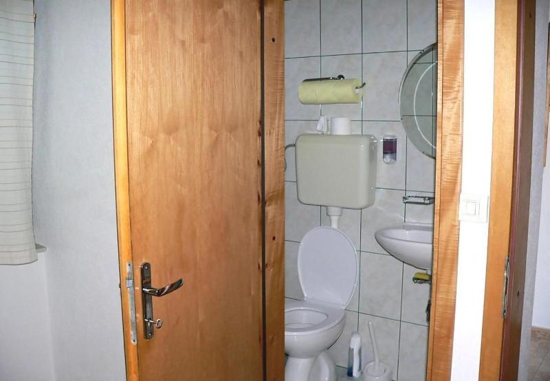 Double Room 4 image 3
