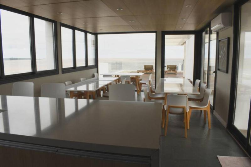 Apartamento primera linea al mar excelente punto - image 12