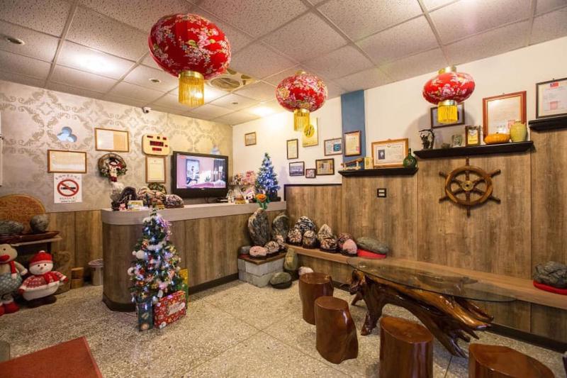Gui Ren Sha Cheng Guest House - image 1