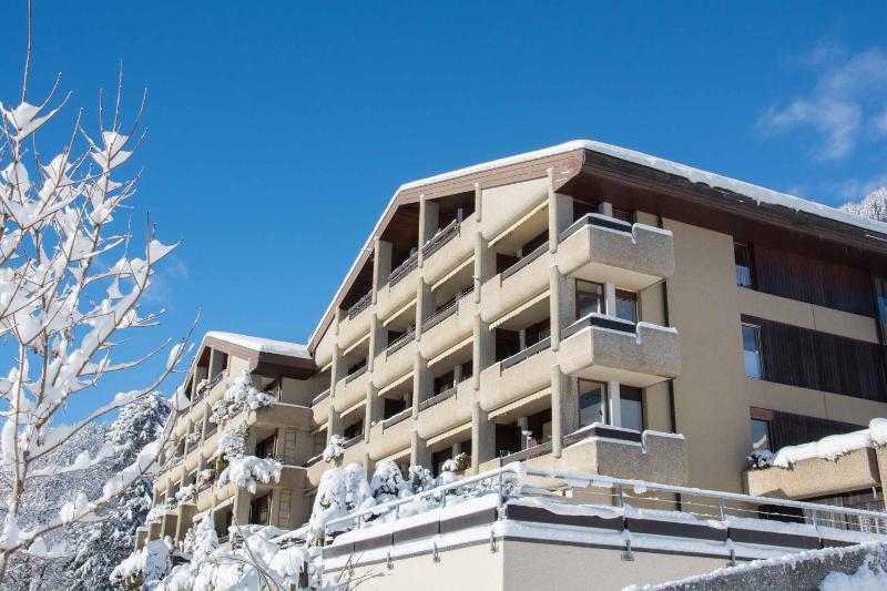 Apartment with Mountain View image 2