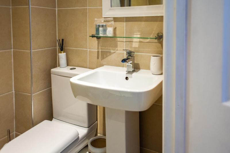 Superior Twin Room image 2