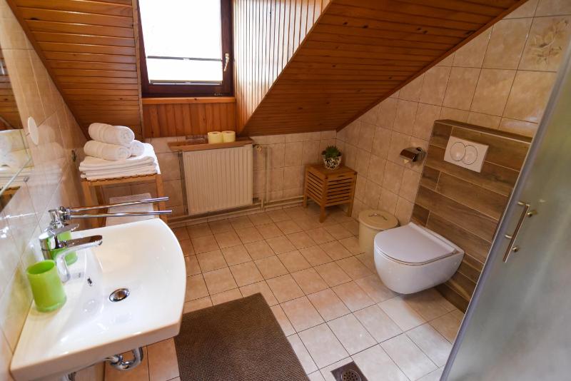 Triple Room image 2