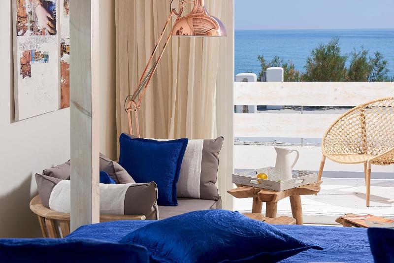 Superior Suite with Sea View image 4