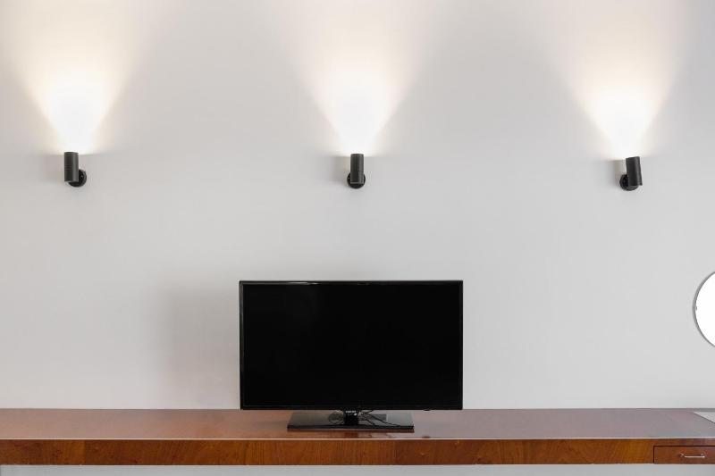 Deluxe Triple Studio image 4