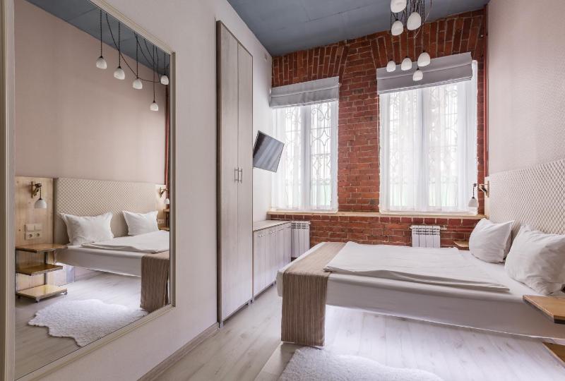 Superior King Room image 2