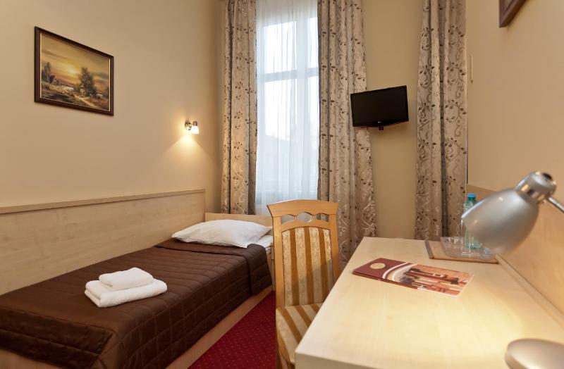 Single Room image 1