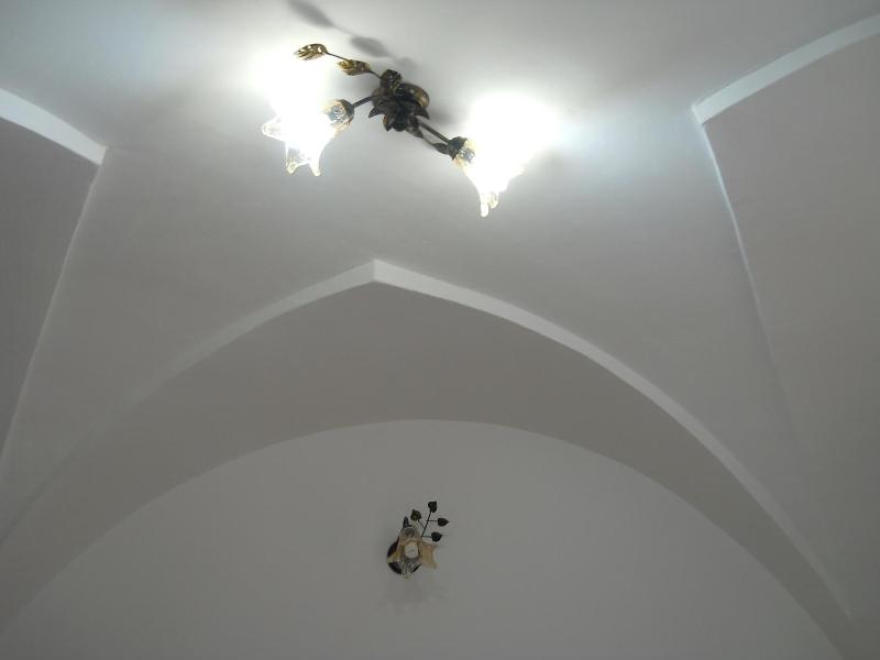 Large Double or Twin Room image 4