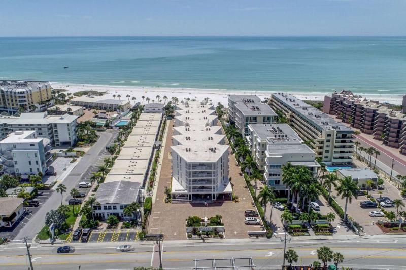 House of The Sun Siesta Key Crescent Beach - image 13