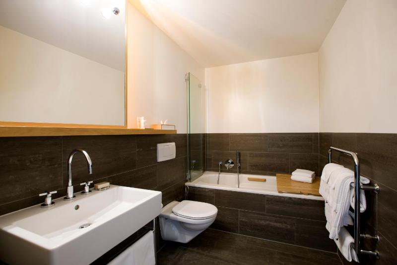 Matterhorn Suite image 3