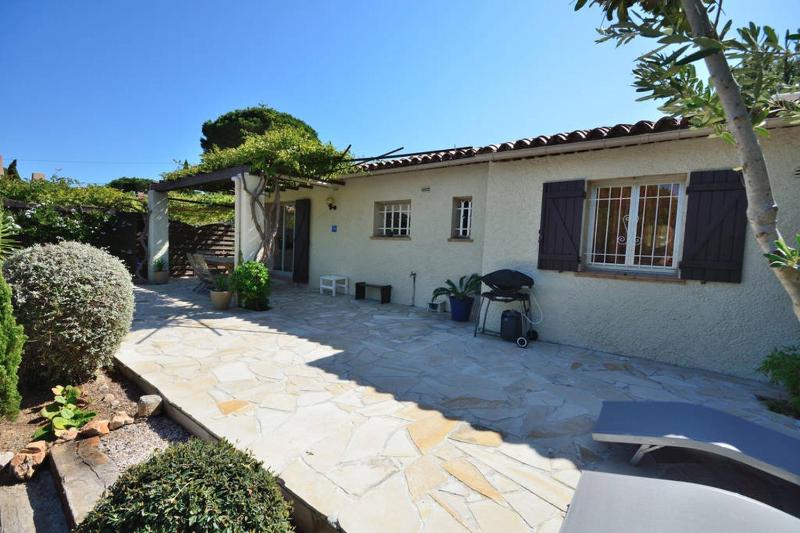 Two-Bedroom Villa image 2