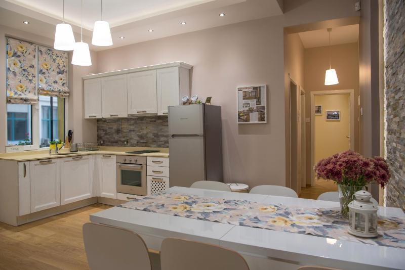 The North Tower Apartment - image 1