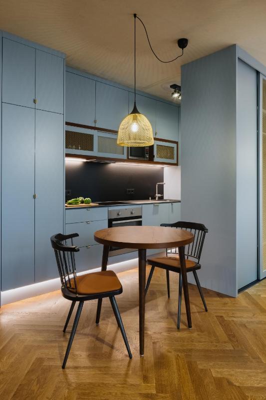 Small Studio Denim 35m² image 4