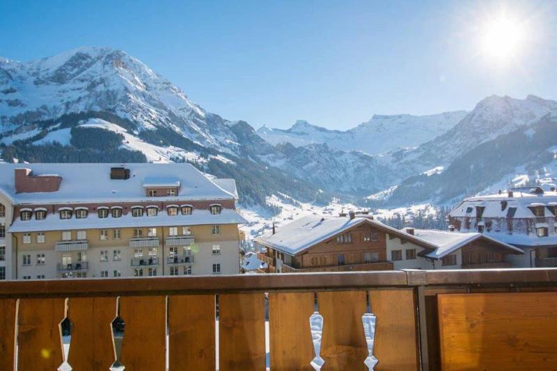 Apartment with Mountain View image 3