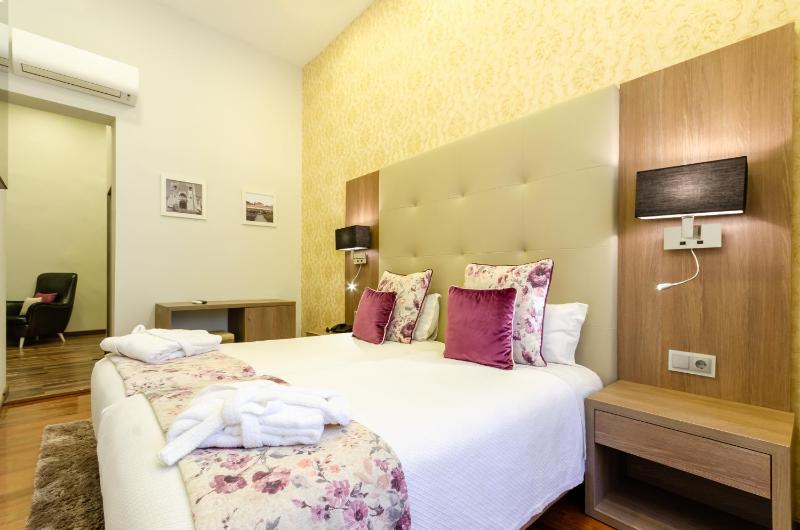 Inn Rossio Hotel - image 10