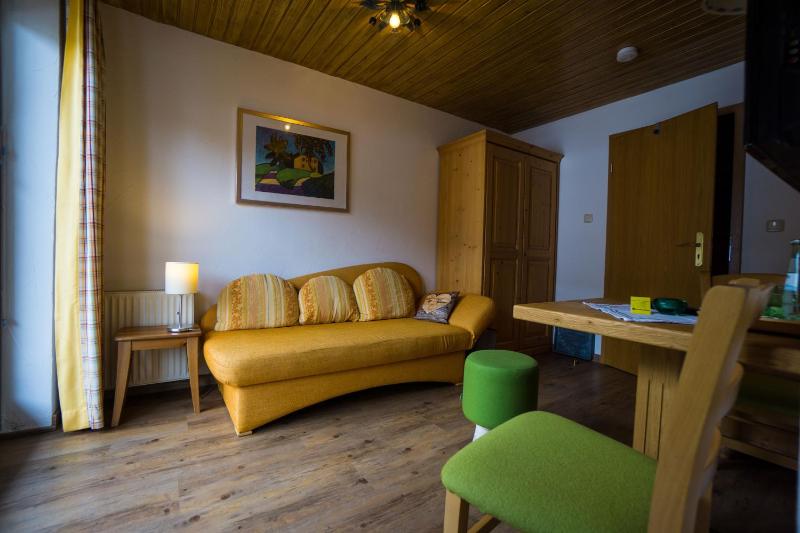 Double Room with Garden View image 2