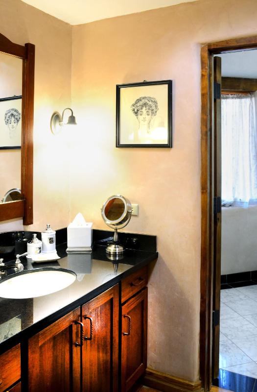 The Governor's Suite image 3