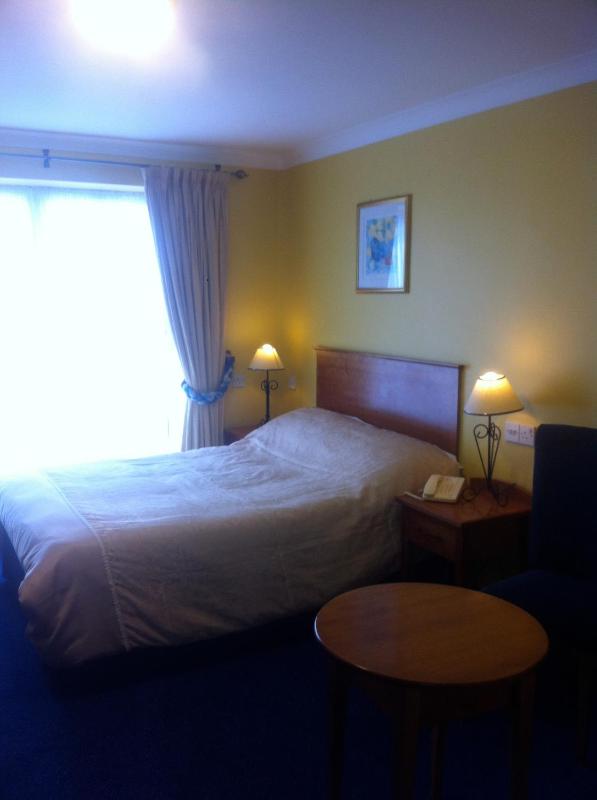 Single Room image 2