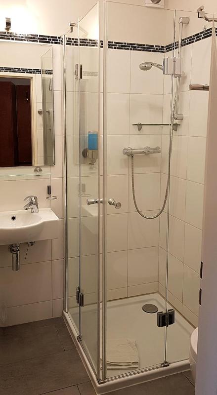 Standard Single Room image 1