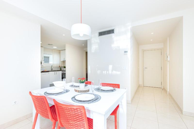 Apart-rent Apartamento Francesc Macia 1º 2001 cerca de la playa - image 9