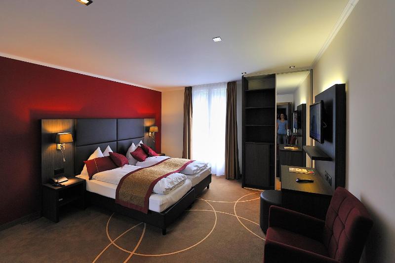 Superior Double Room image 2