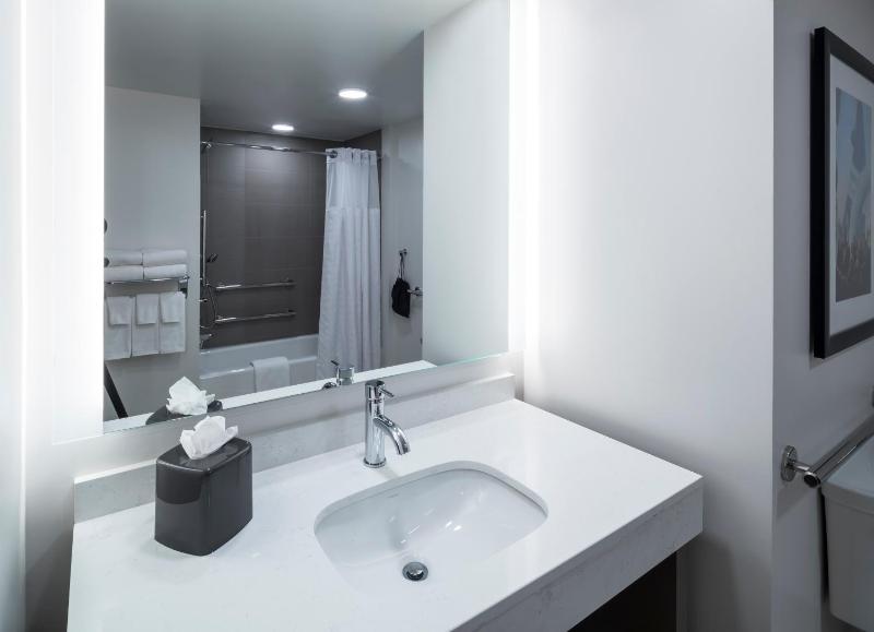 King Room with Sofa Bed and Accessible Tub image 2