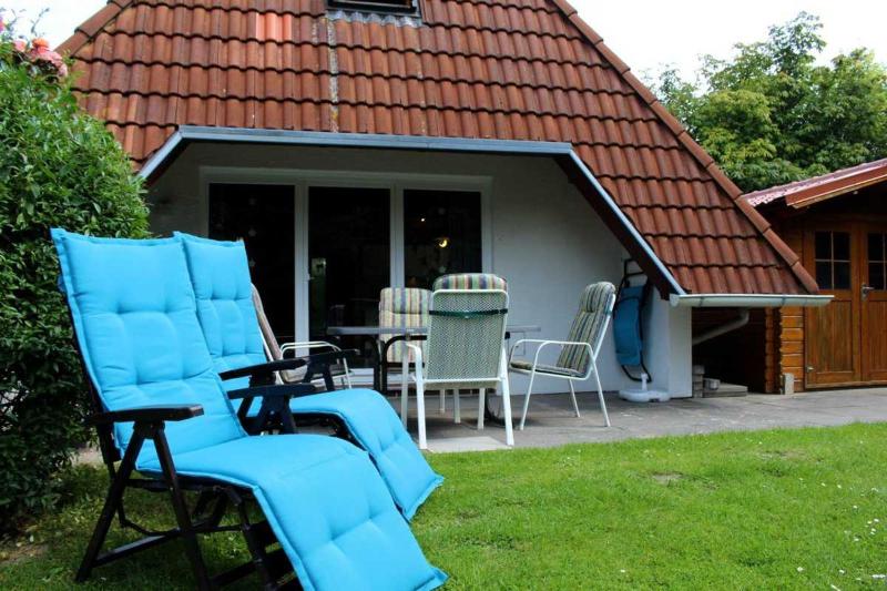 Two-Bedroom House image 3
