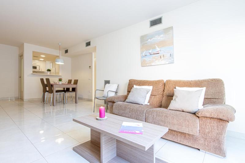 Apart-rent Apartamento Francesc Macia 1º 2002 con wifi cerca de la playa - image 6