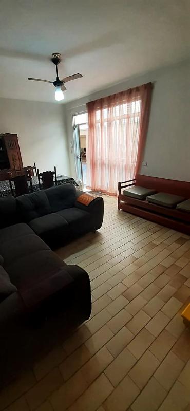 Apartamento próximo à Praia do Forte em Cabo Frio - image 1