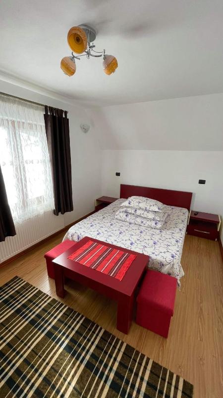 Double Room with Garden View image 1