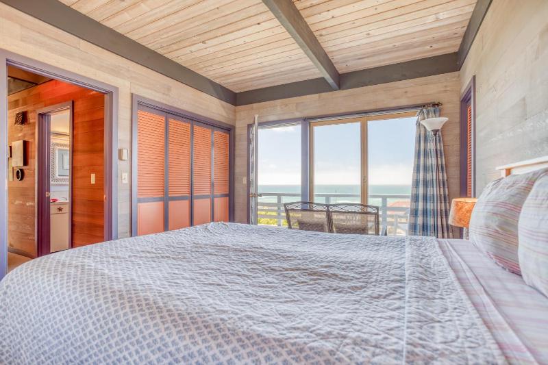 Deerfield Cottage - image 30