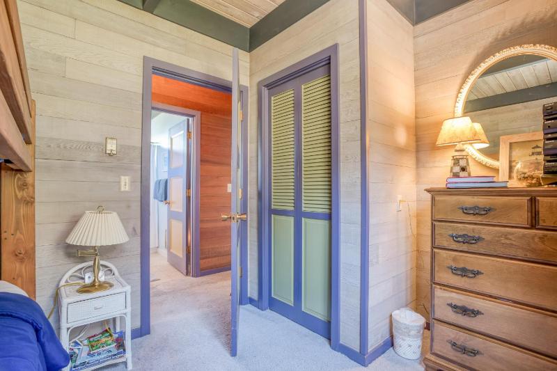 Deerfield Cottage - image 8