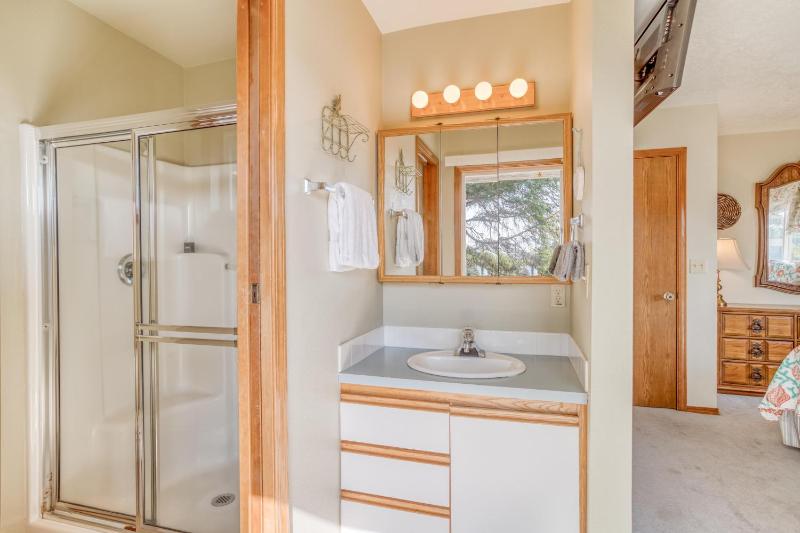 Peiks Place - image 30