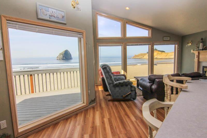 One-Bedroom Holiday Home image 3