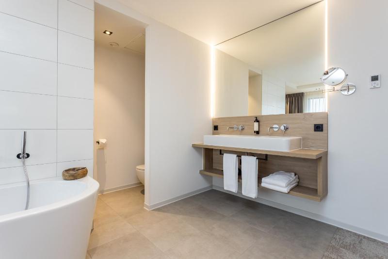 Suite with Sauna image 2